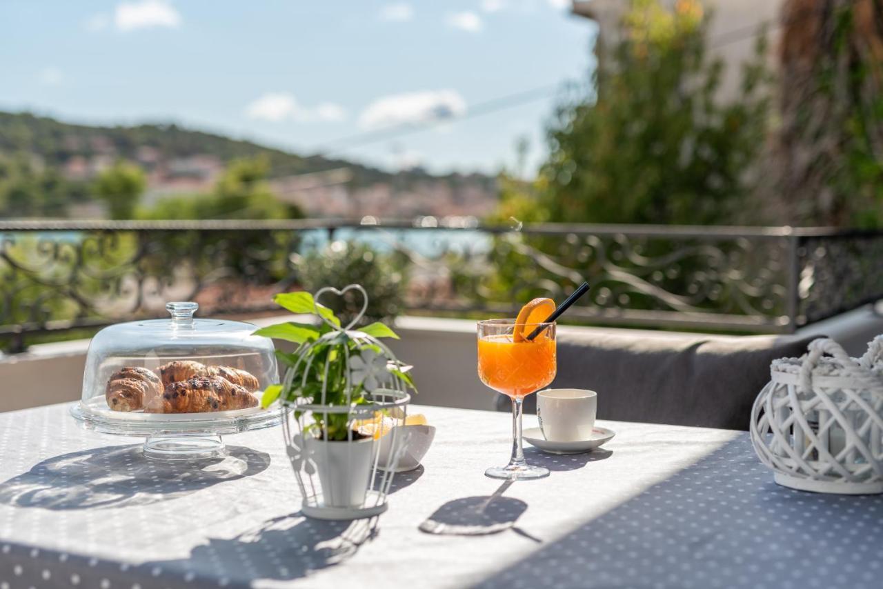 Apartman Tragos Trogir Exterior foto