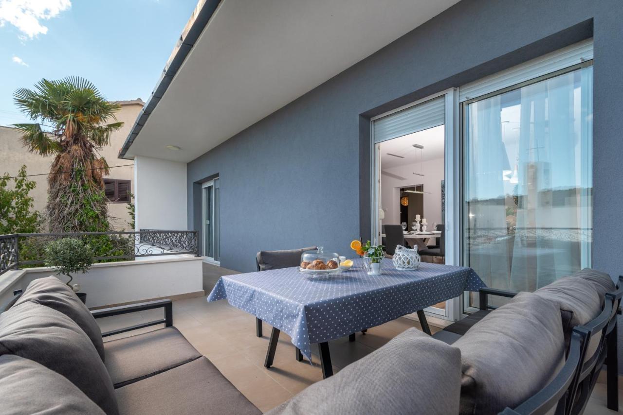 Apartman Tragos Trogir Exterior foto